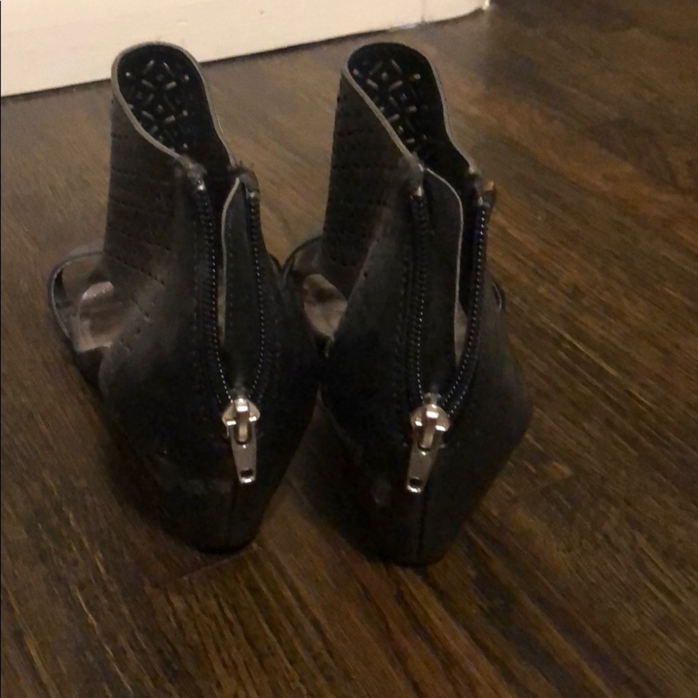 Black Wedges - Picture 3 of 3